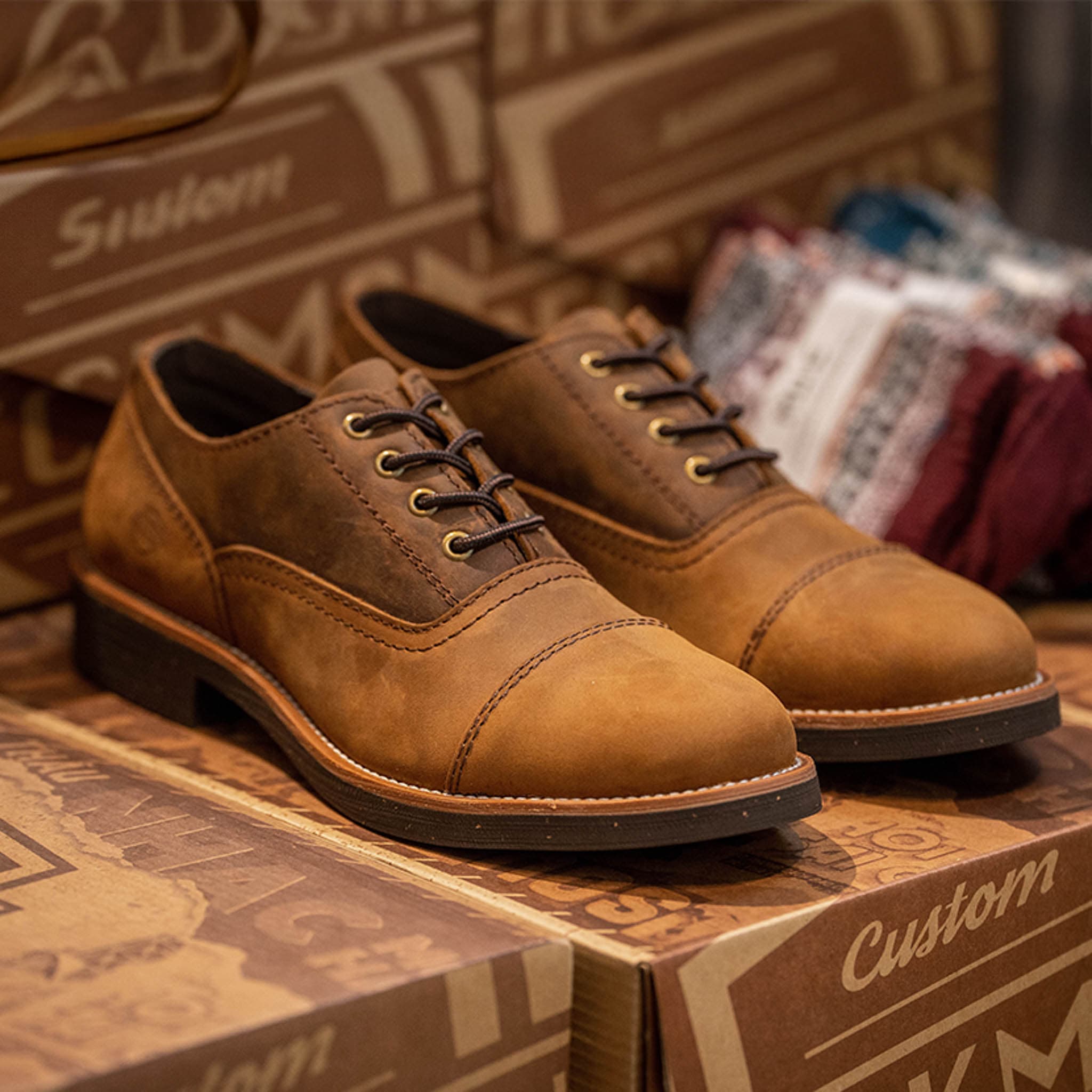 Giày Oxford Captoe 4 Lỗ BM- Bò