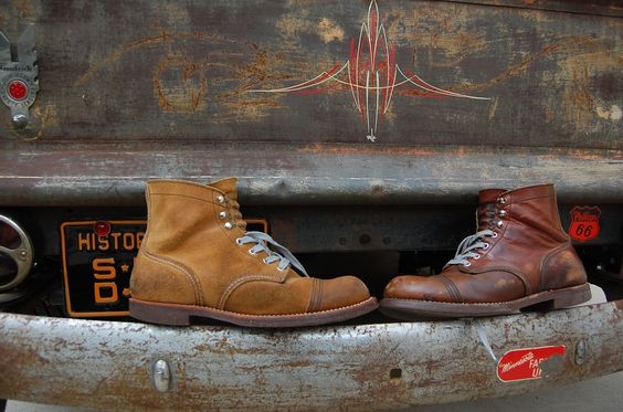 Khám phá tất tần tật về giày da sáp: ưu nhược điểm, vệ sinh giày da sáp đúng cách