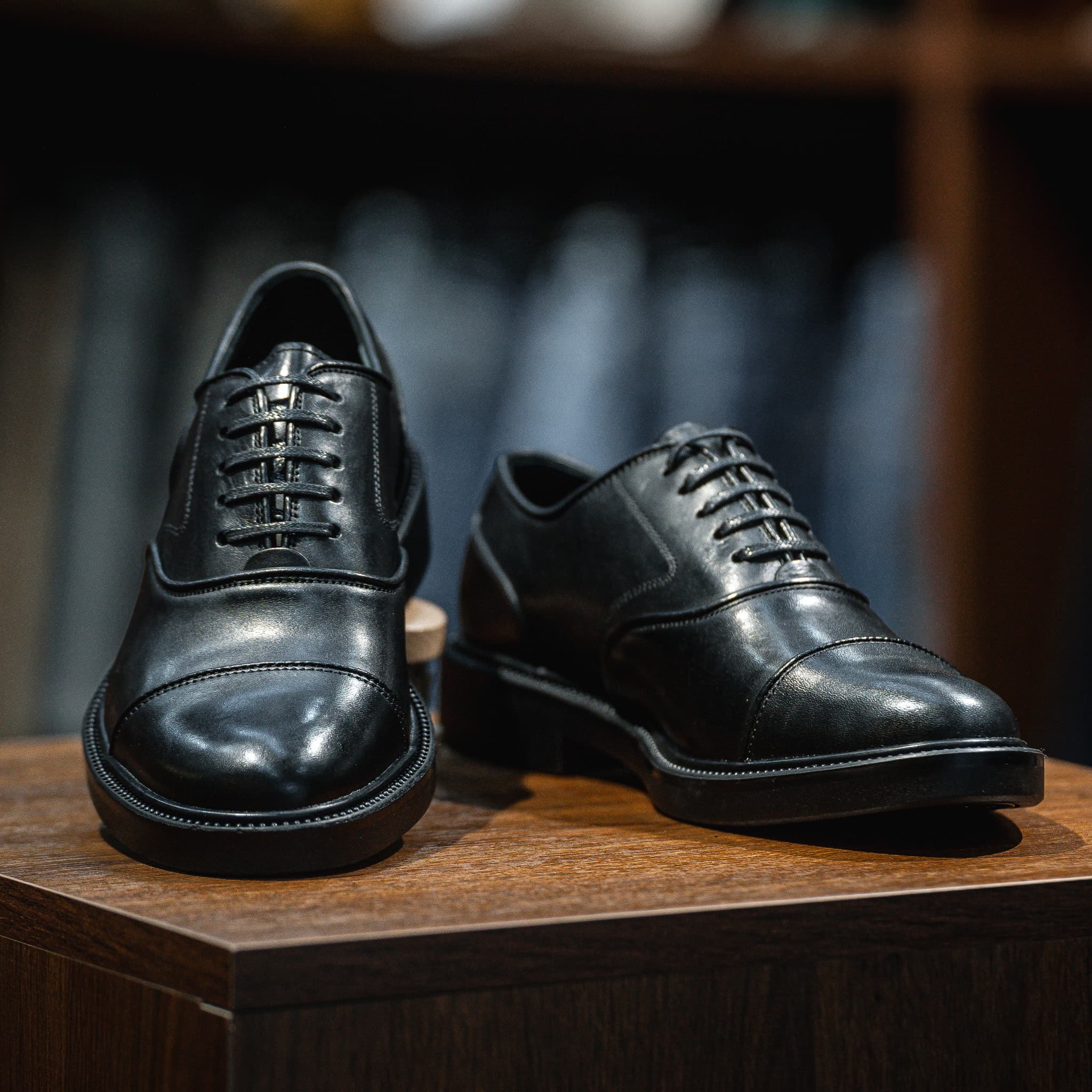 Giày Oxford Captoe Casual dòng Red Gin Beckman - Đen Patina