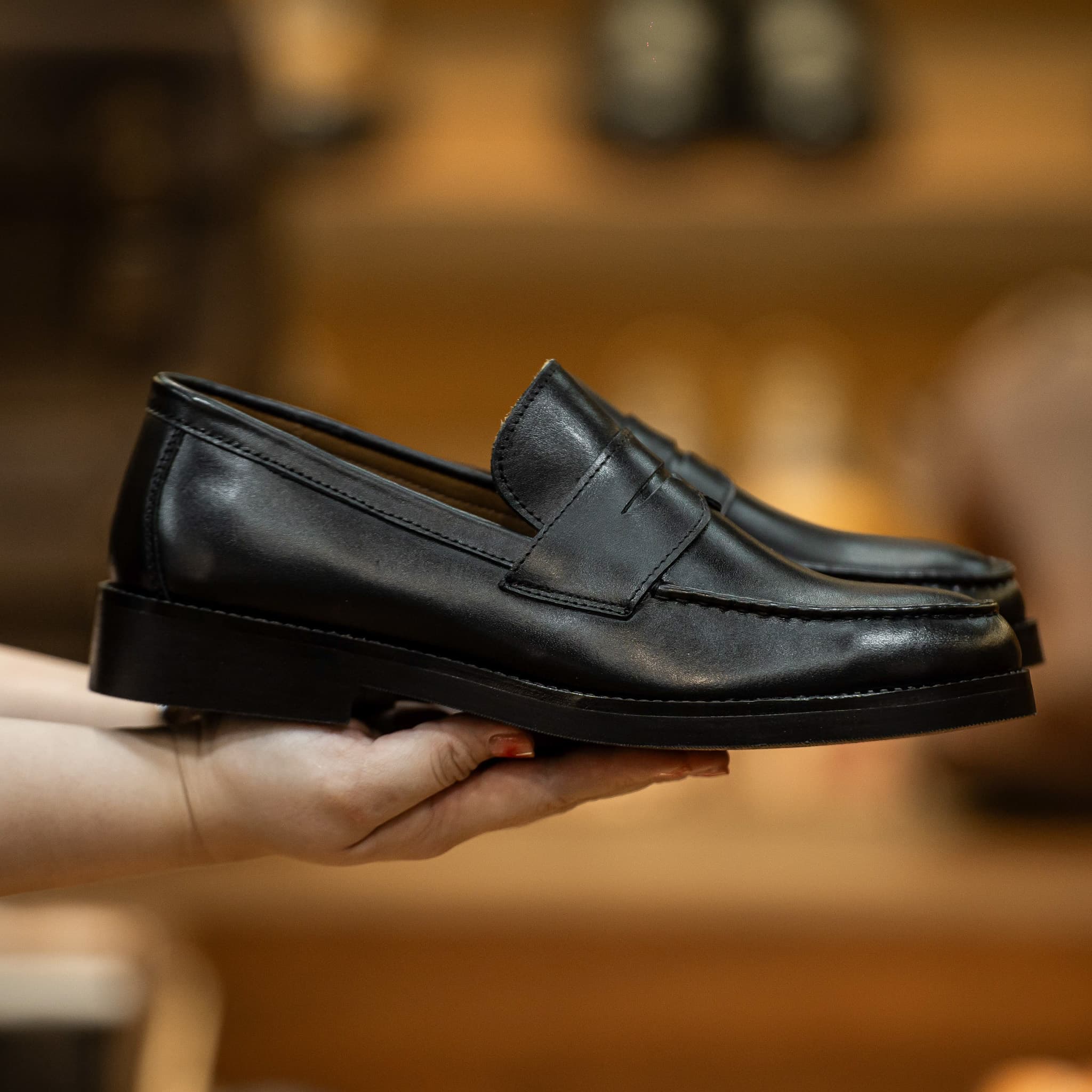 Giày Beckman Penny Loafer - Đen