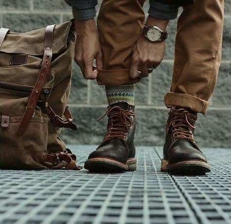 Giày  nam bị rộng phải làm sao? 5 Mẹo khắc phục nhanh chóng không phải ai cũng biết