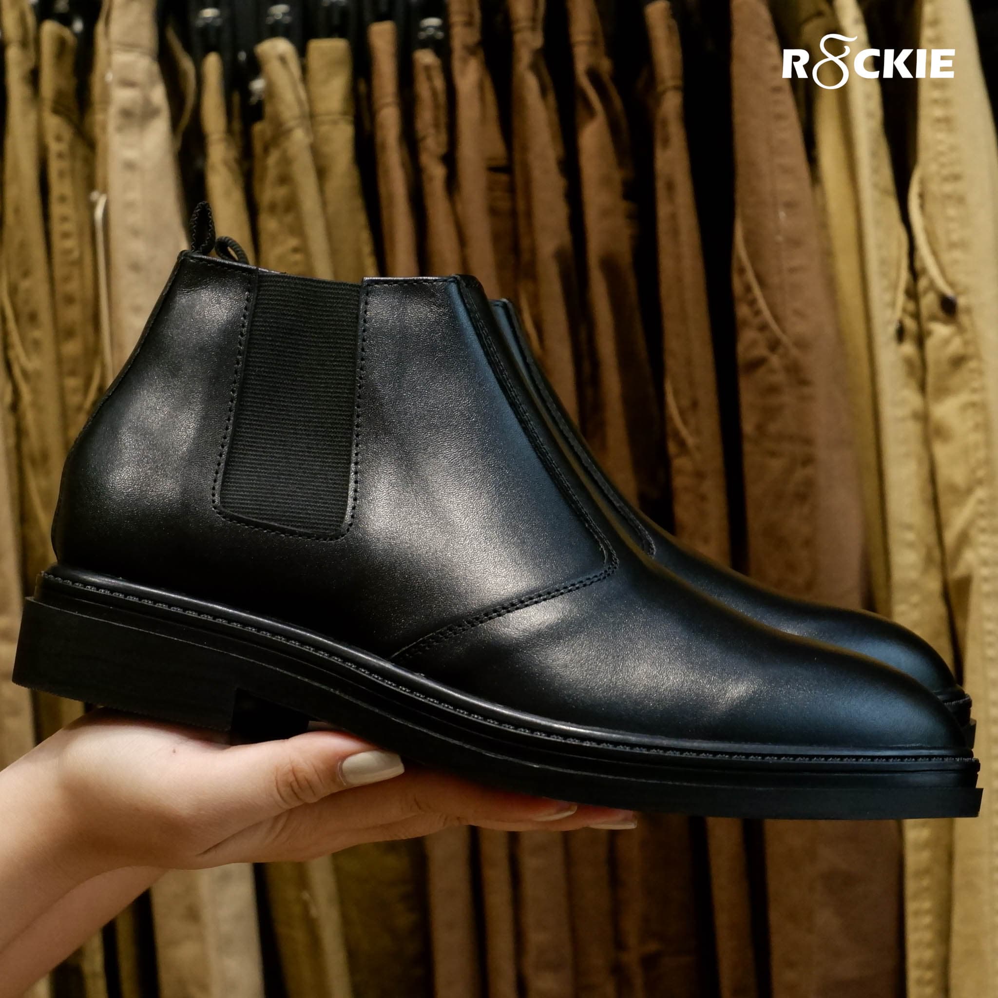 Giày Chelsea Zip Boots Santoni AD - Đen