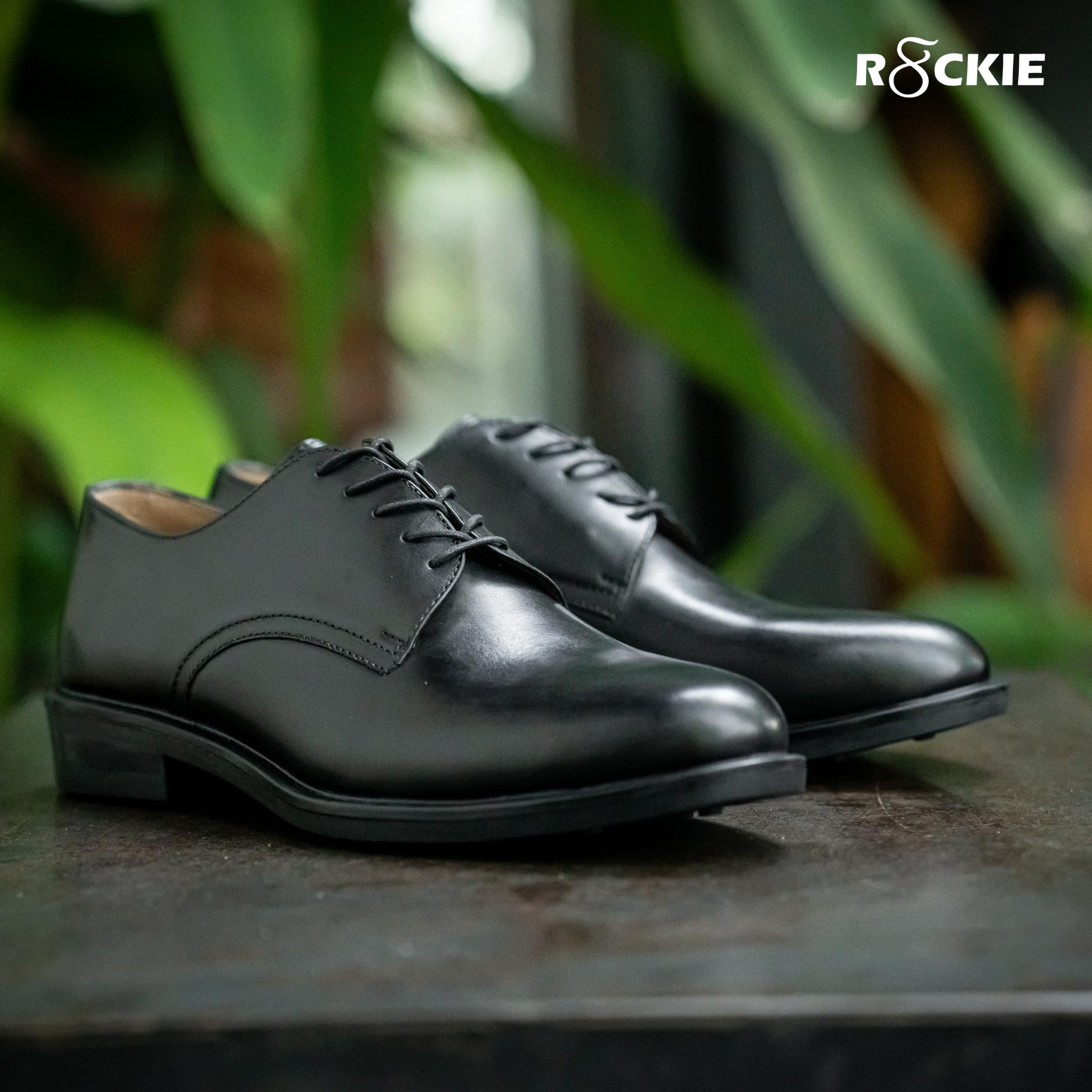 Giày Derby Classic Milan Santoni- Đen Patina