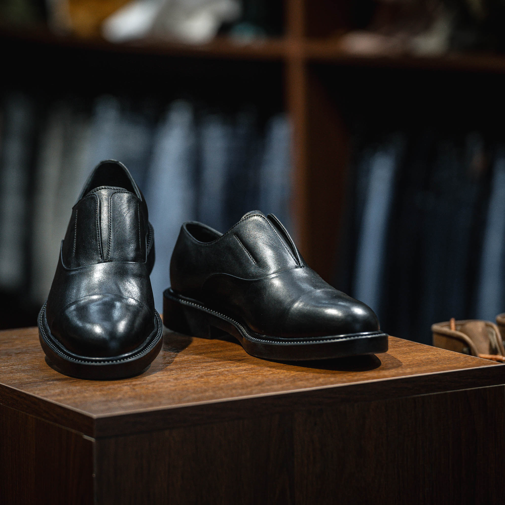Giày Oxford Slipon Dòng Pisco Beckman - Đen Patina 8