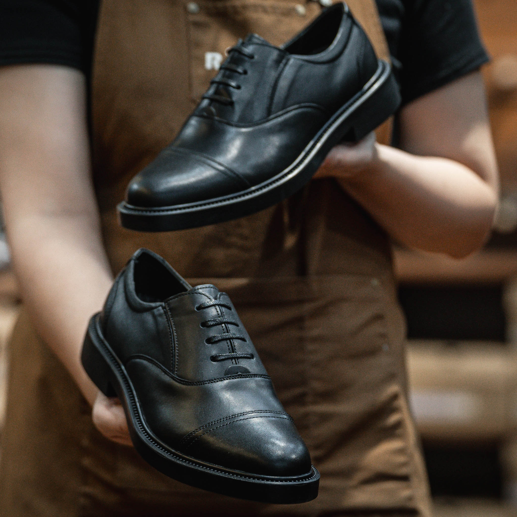 Giày Oxford Captoe Dòng Remy Martin Beckman- Đen Patina 9