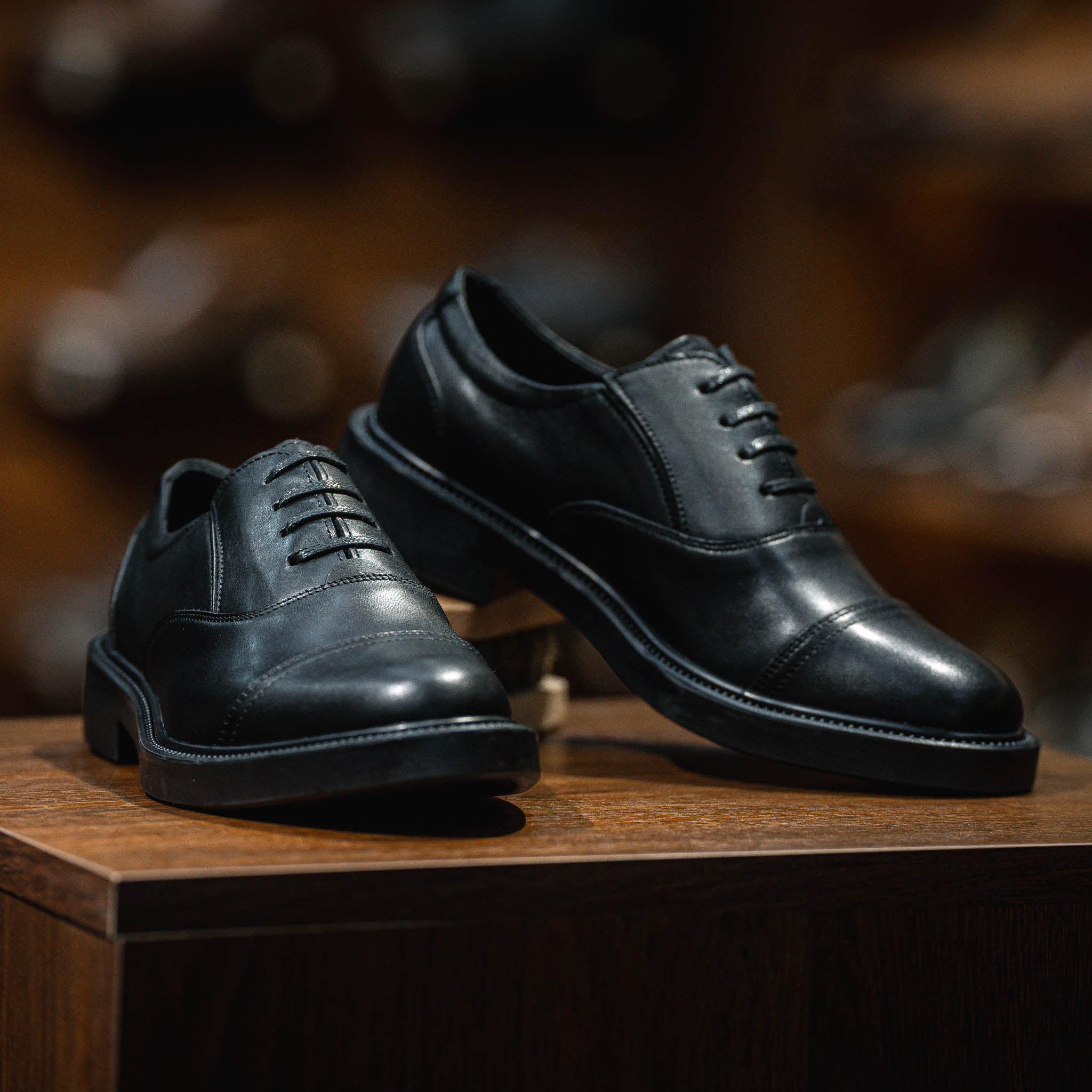 Giày Oxford Captoe Dòng Remy Martin Beckman- Đen Patina 5