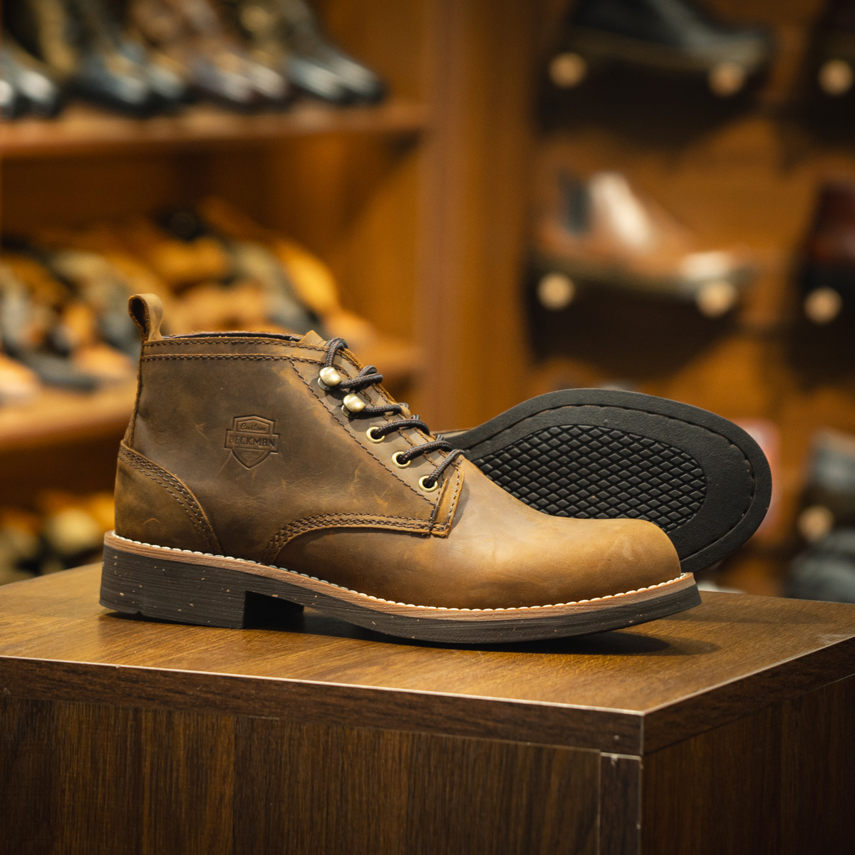 Giày Beckman Chukka Double Wings 9