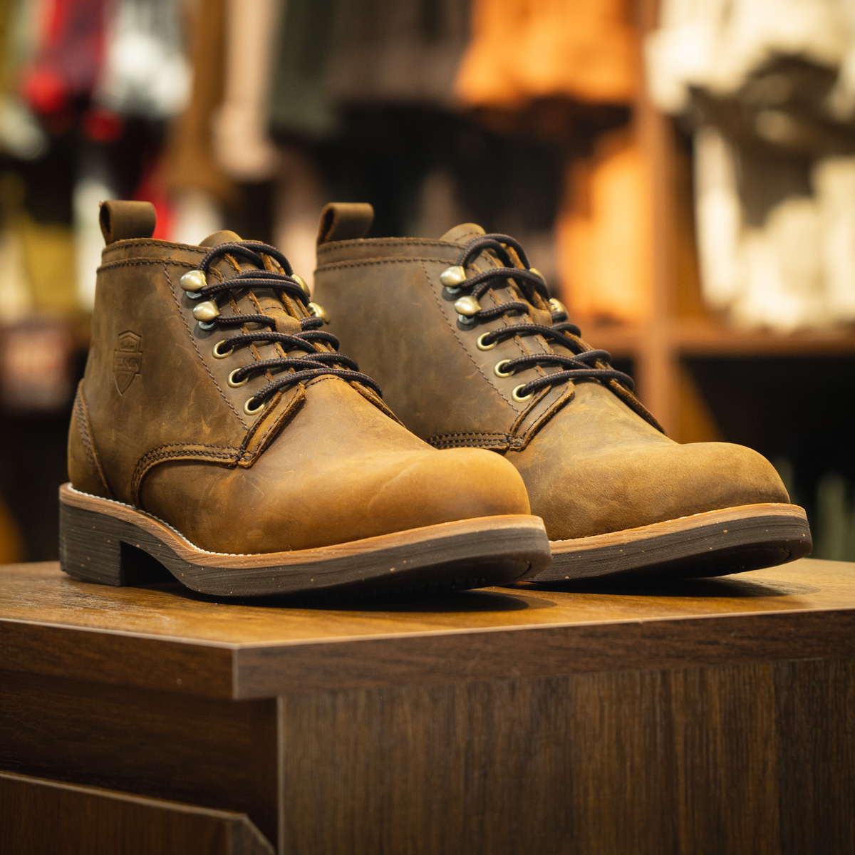 Giày Beckman Chukka Double Wings