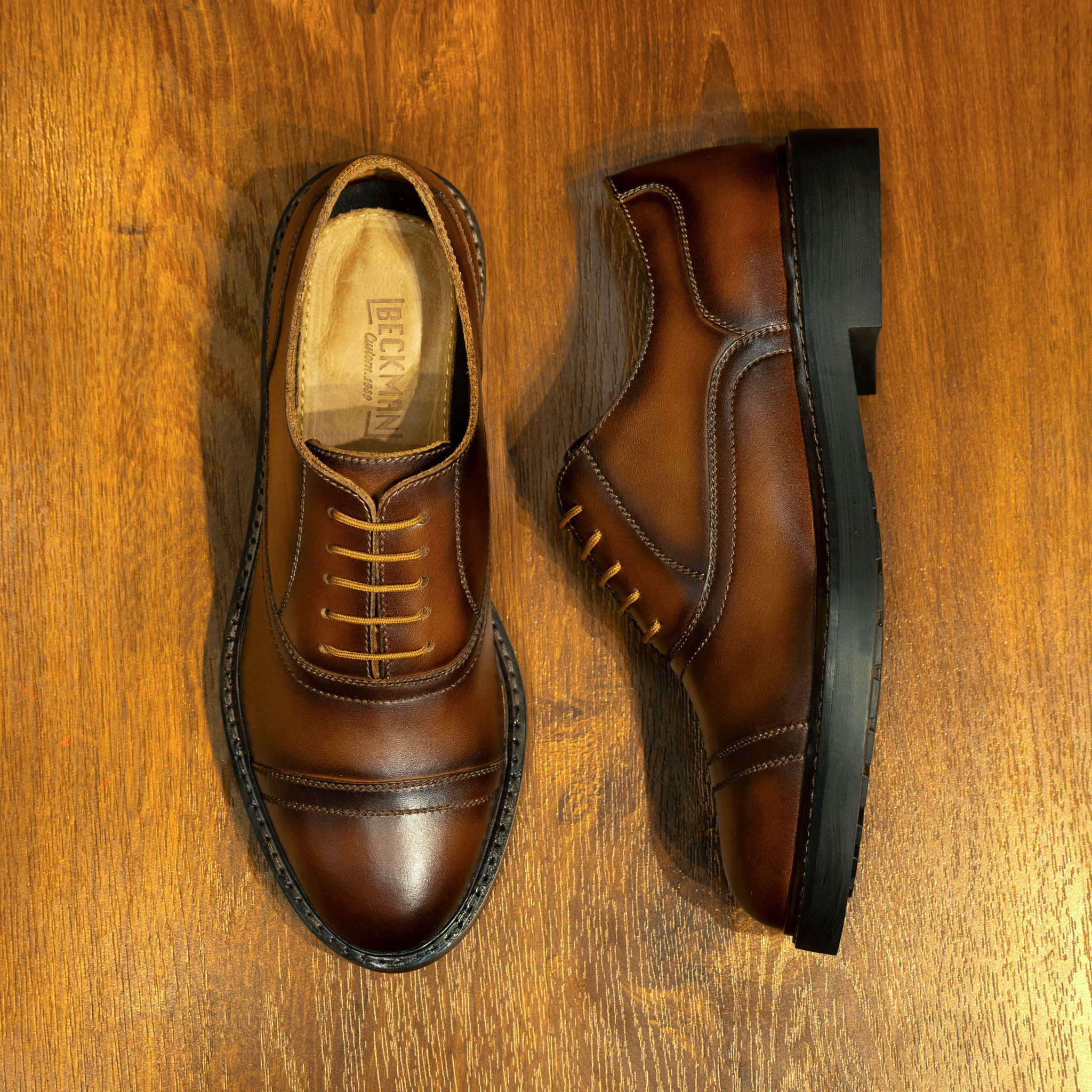 Giày Beckman Oxford Captoe 5 Lỗ - Bò Cháy 7