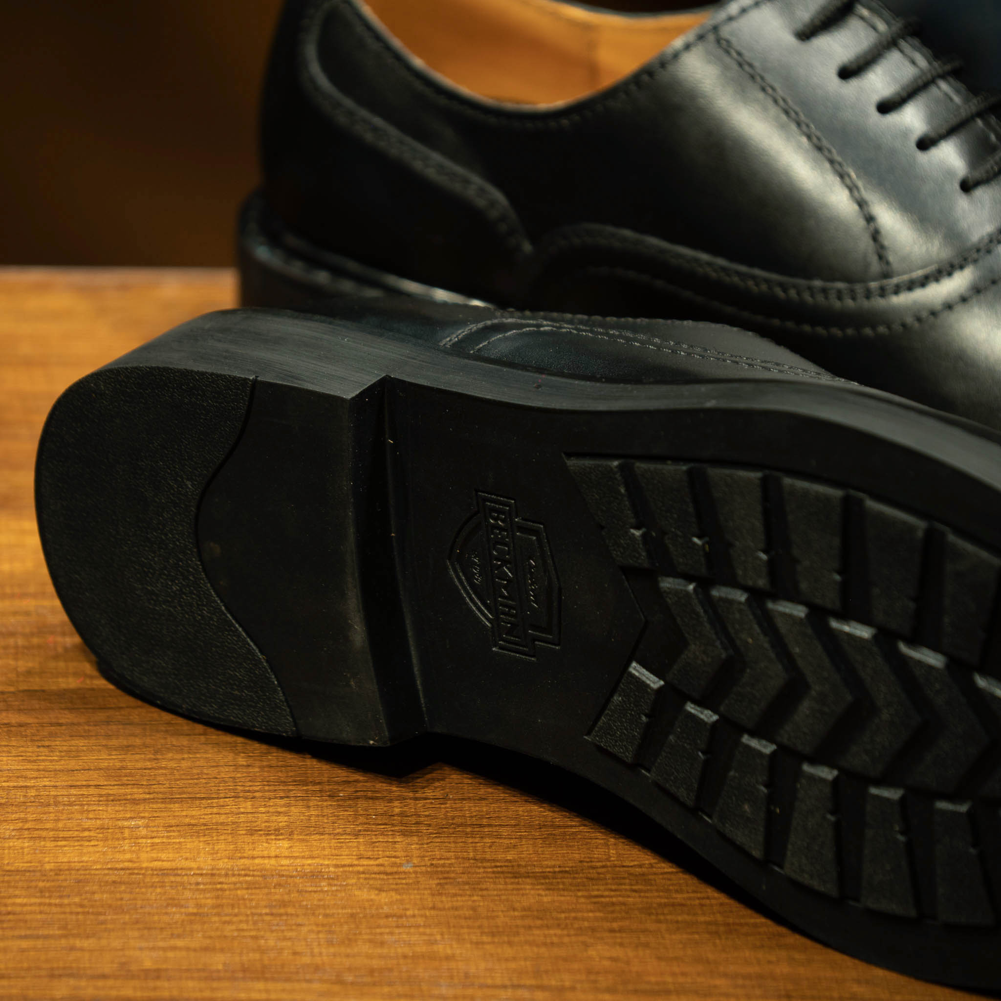 Giày Beckman Oxford Captoe 5 Lỗ - Đen 4