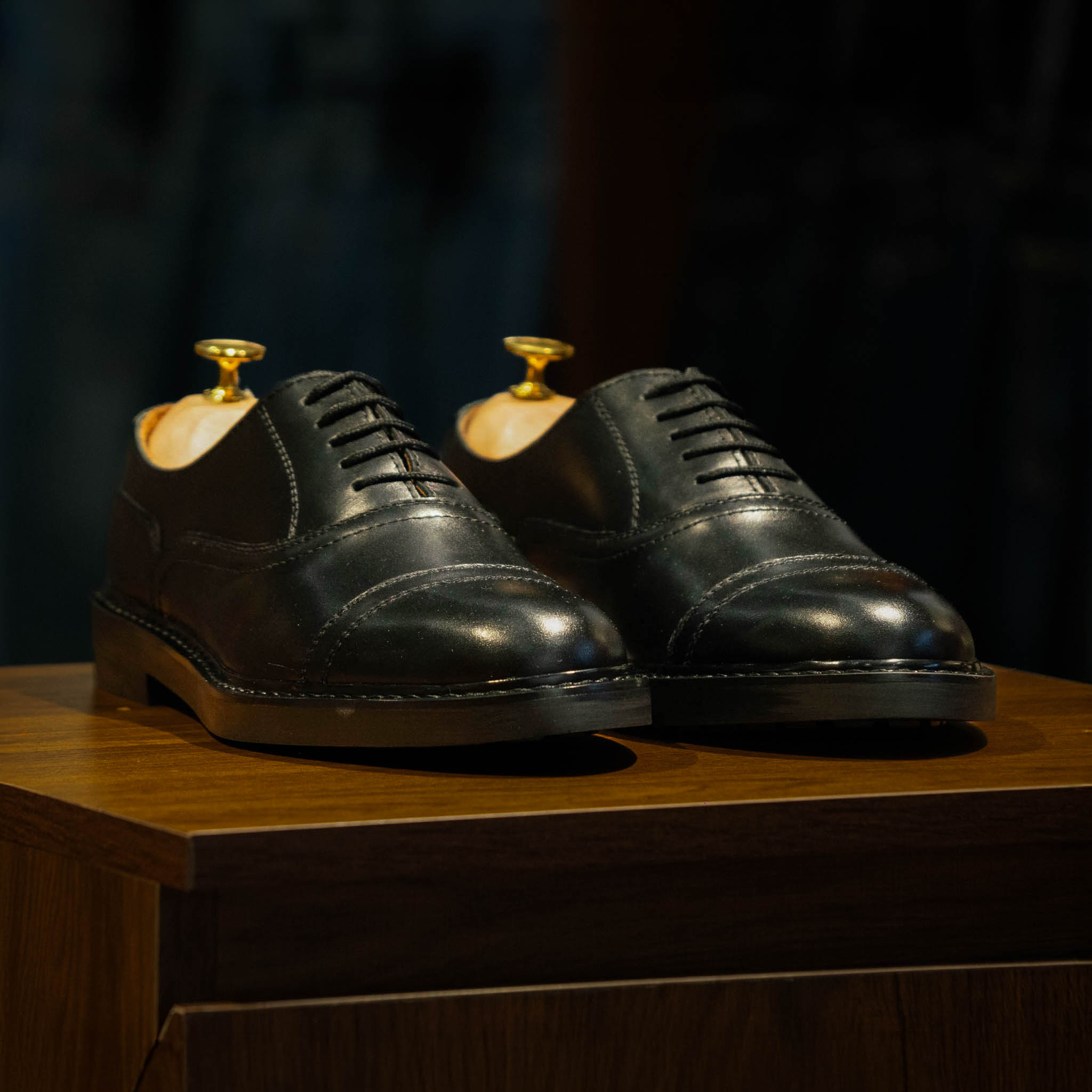 Giày Beckman Oxford Captoe 5 Lỗ - Đen 7