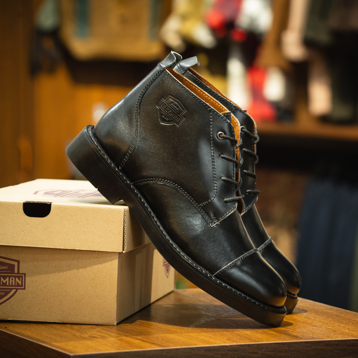 Giày Beckman Iron Chukka - Đen 11