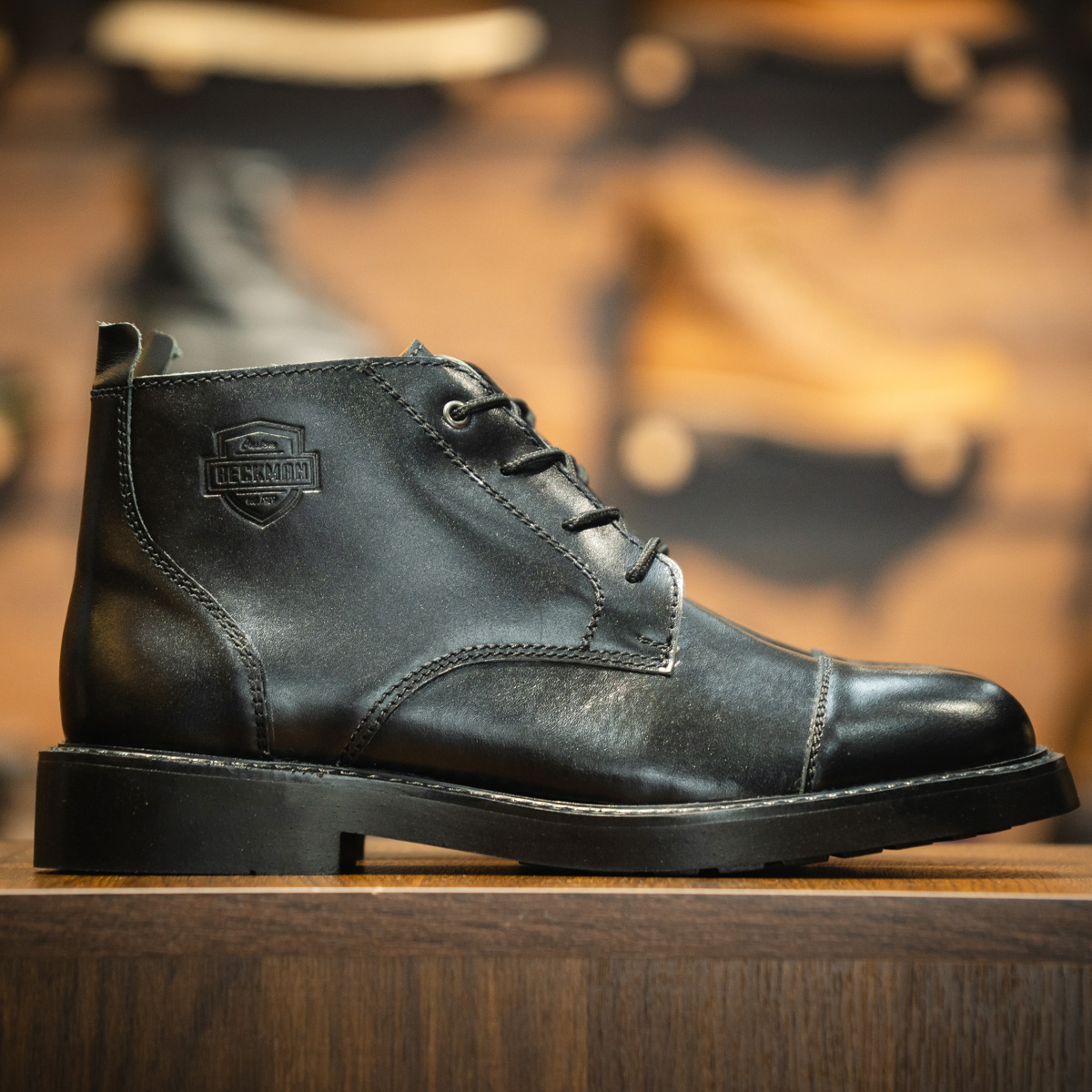 Giày Beckman Iron Chukka - Đen 18