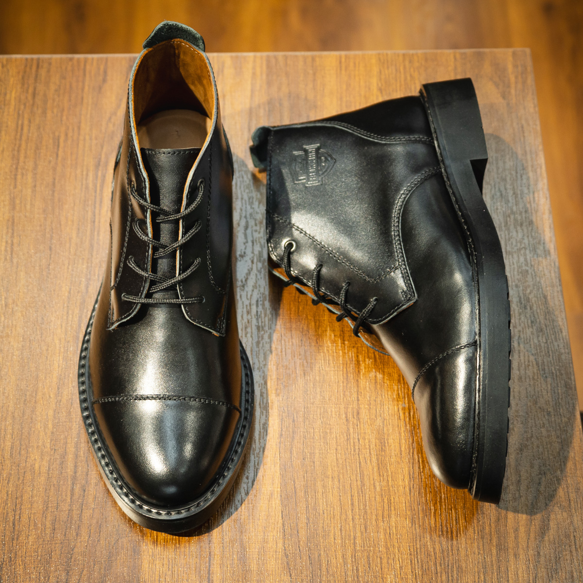 Giày Beckman Iron Chukka - Đen 7