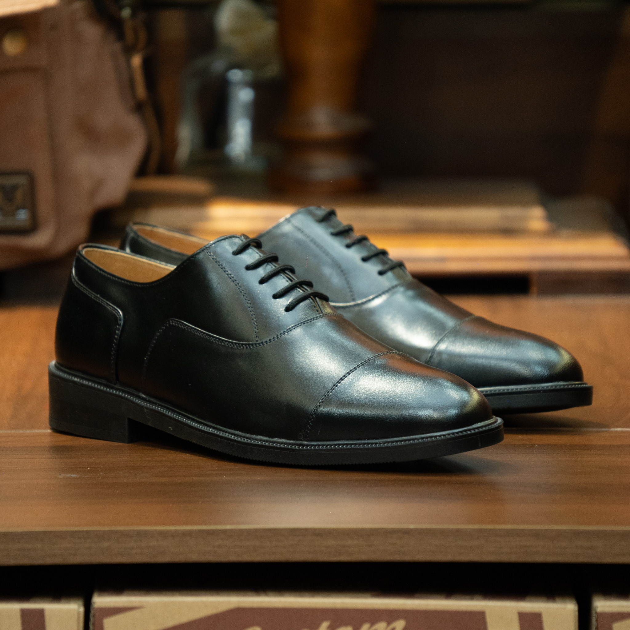 Giày Tây Beckman Oxford Captoe - Đen 5