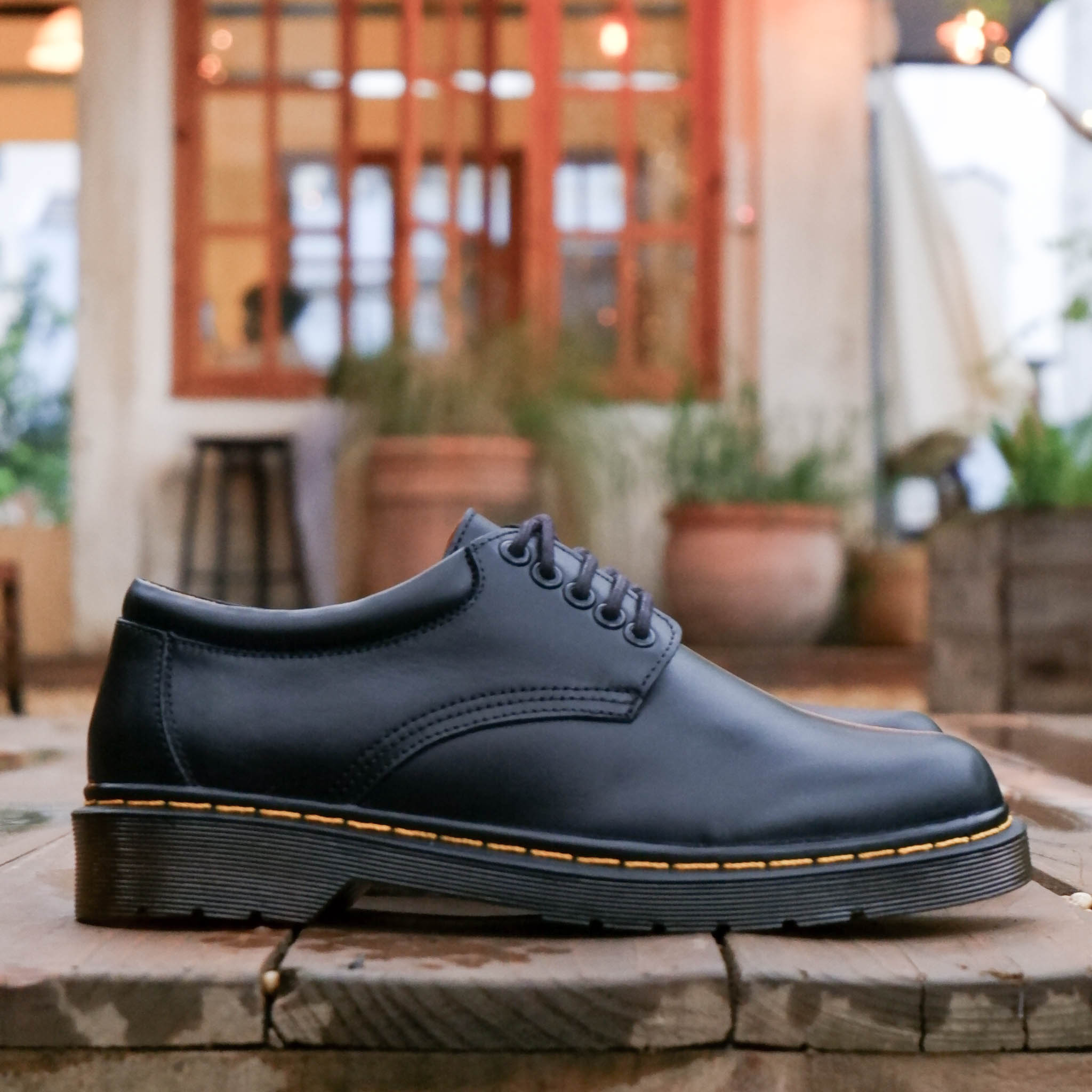 Giày Dr Classic 8053 Chỉ Vàng- Đen 5