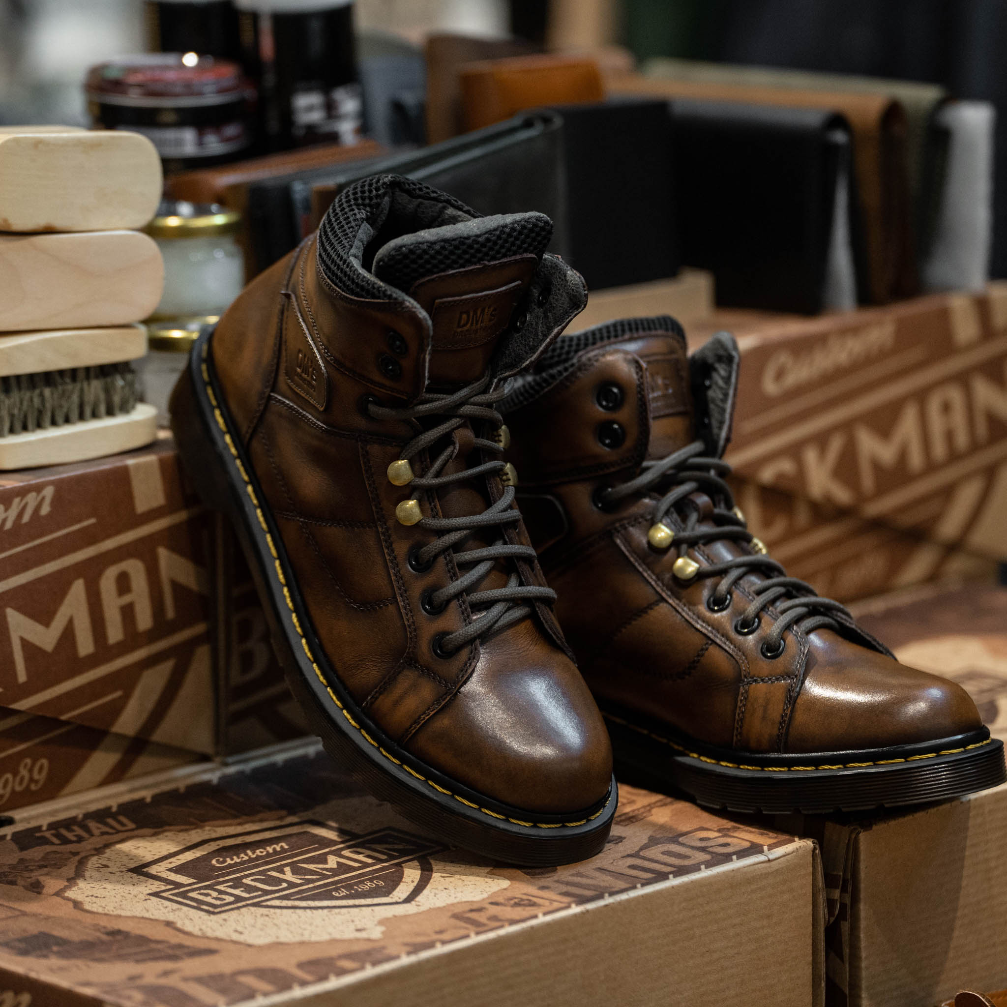 Giày Dr Boots D30 - Nâu Patina 10