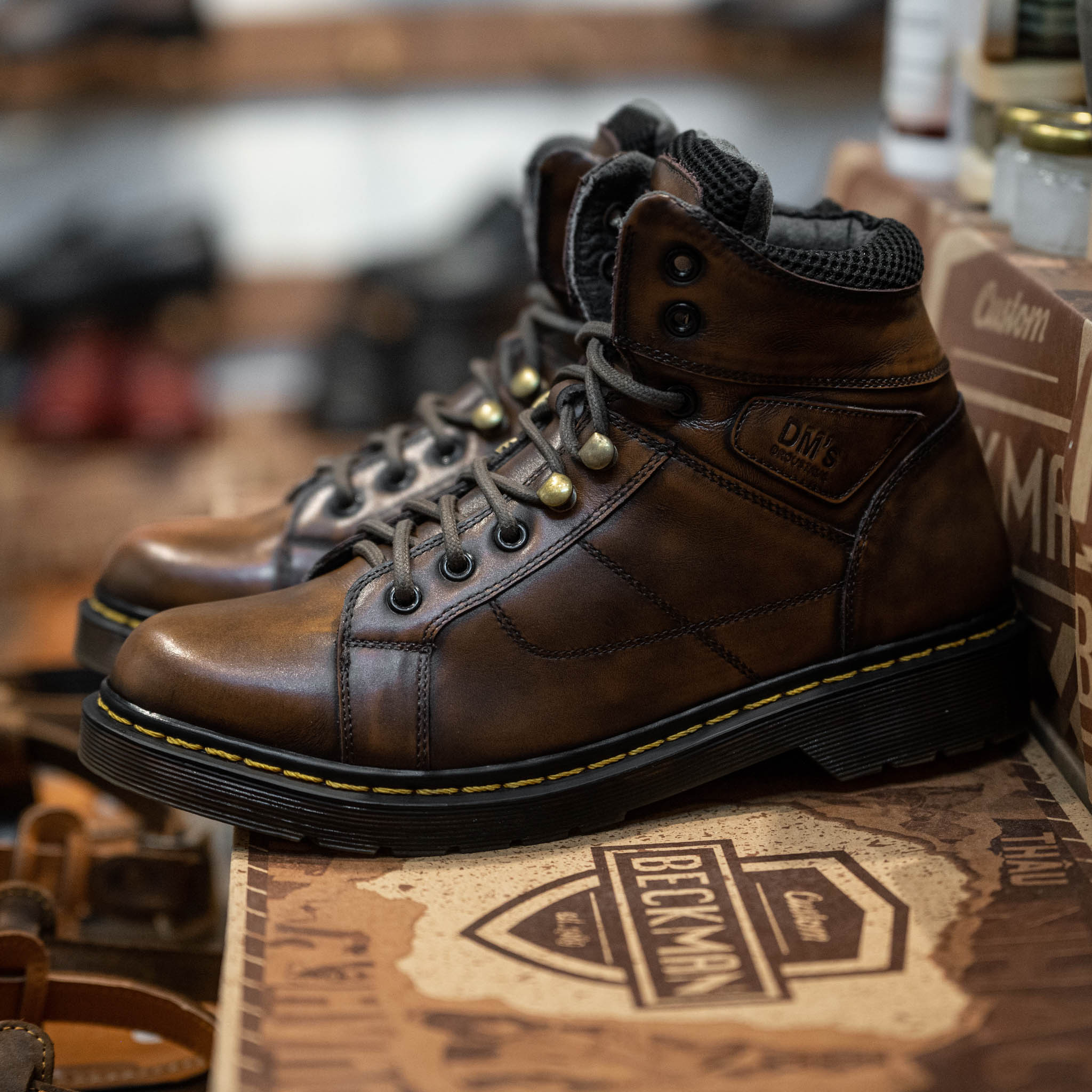 Giày Dr Boots D30 - Nâu Patina 3
