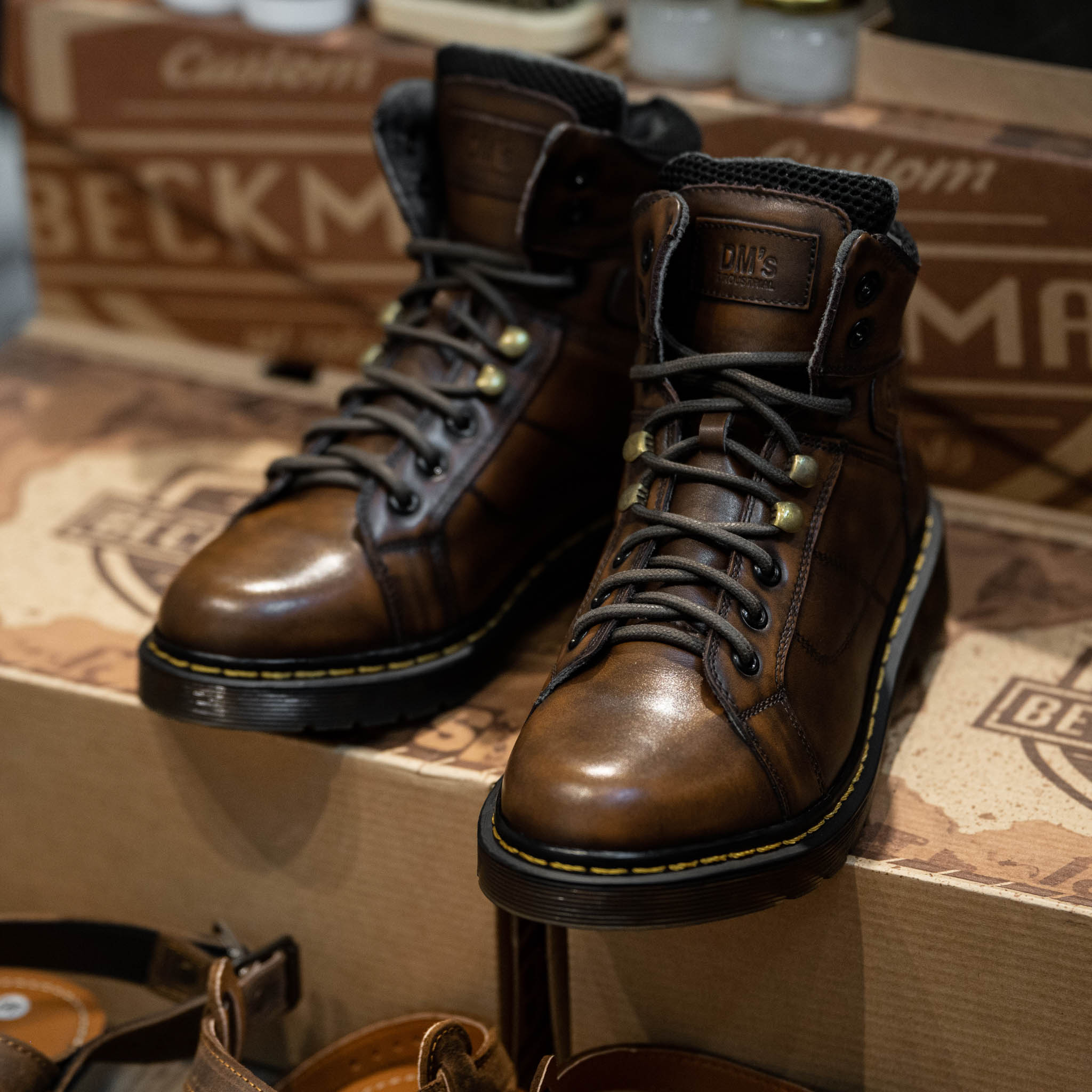 Giày Dr Boots D30 - Nâu Patina 7