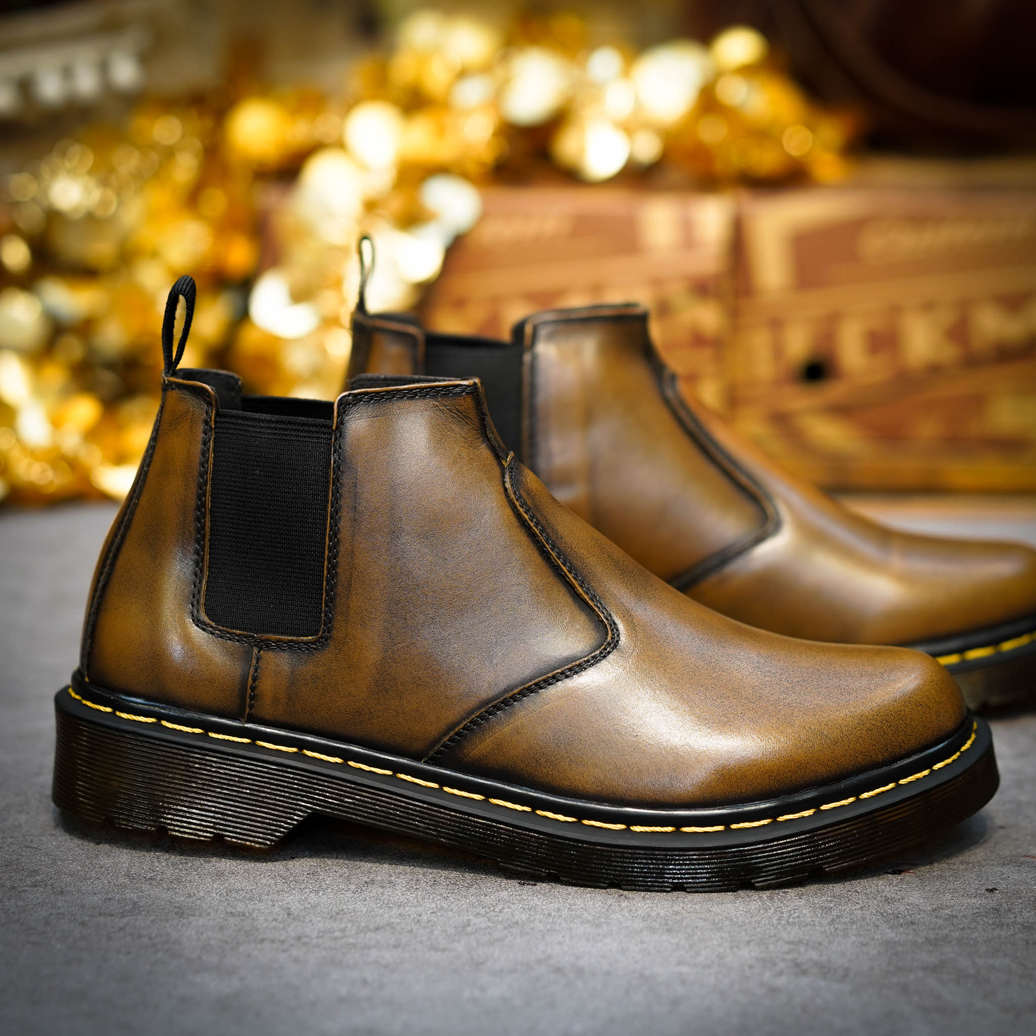 Giày Boot Chelsea Classic Chỉ Vàng - Nâu Patina 6