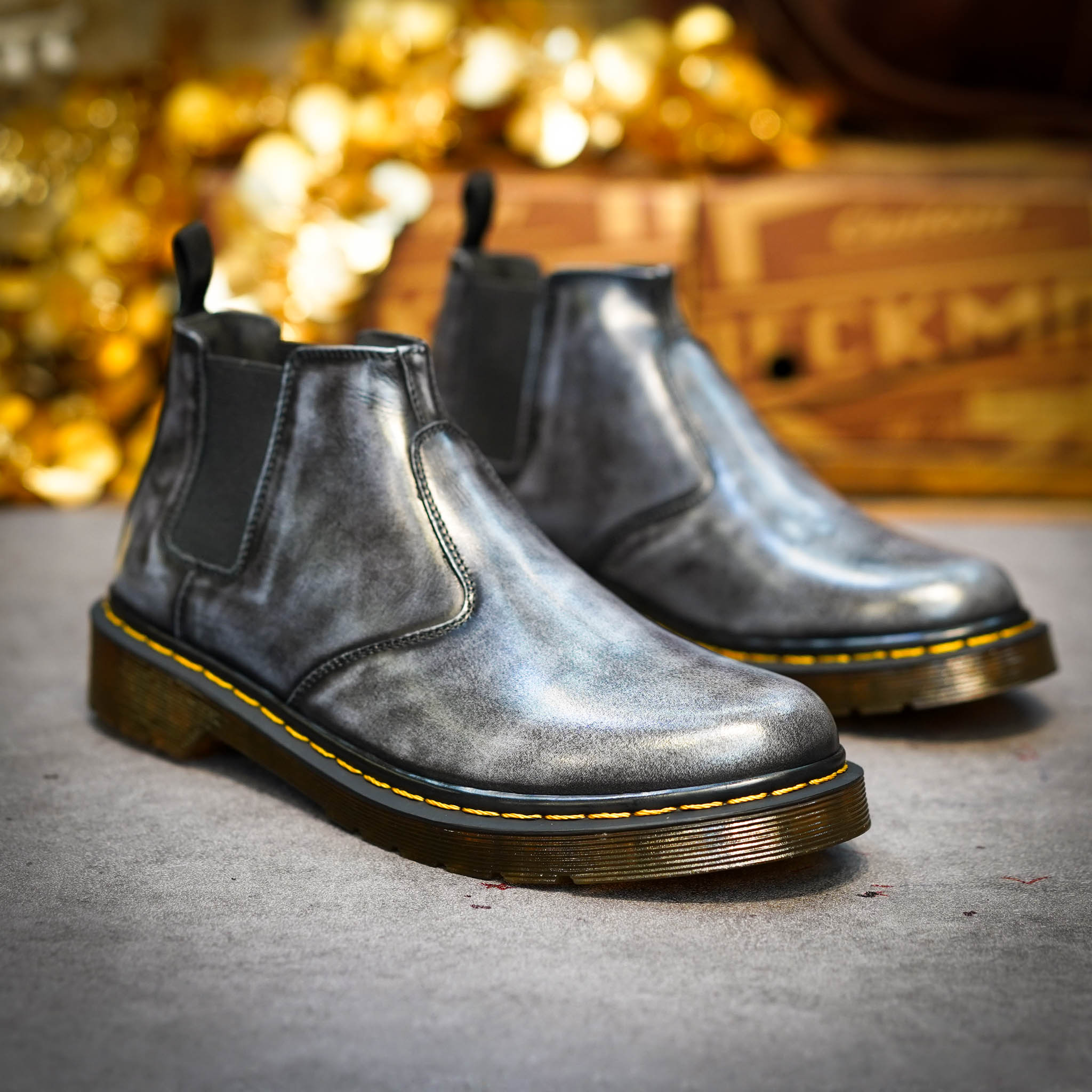 Giày Boot Chelsea Classic Chỉ Vàng - Xanh Navy 2