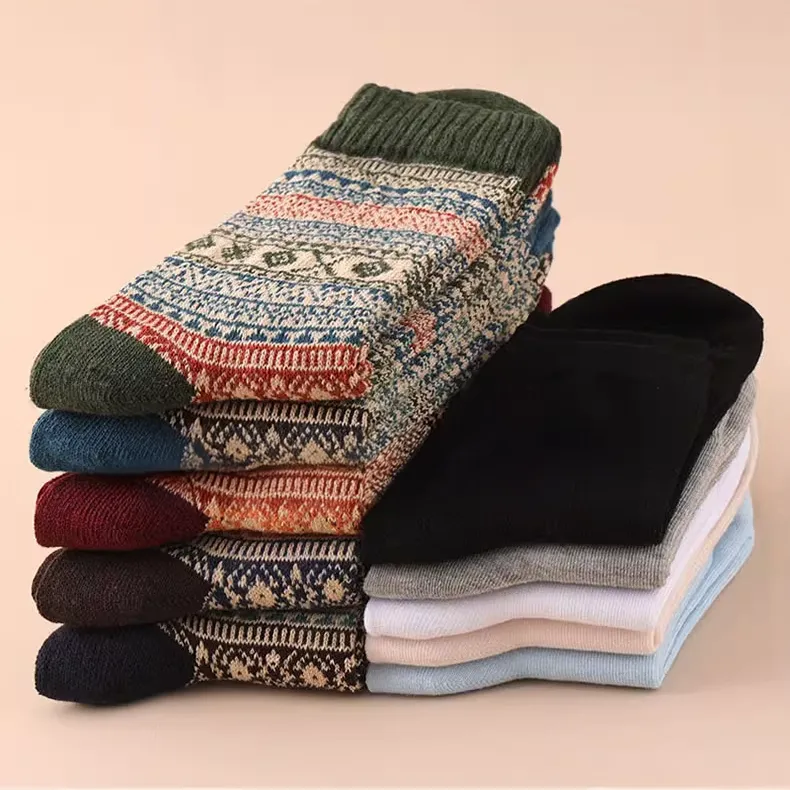 Combo 3 Đôi Tất Thổ Cẩm Dài 3